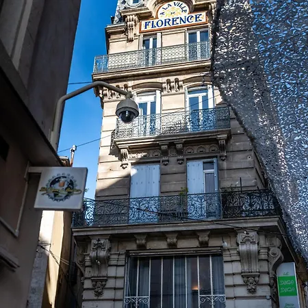 Touristique Hyper Centre : A La De Florence Apartment